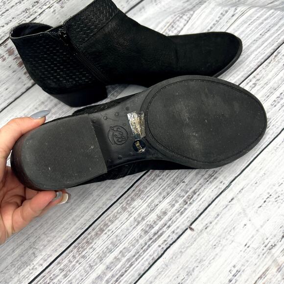 Lucky Brand Brintly Black Suede Leather Ankle Boots Women’s Size 7 - Picture 4 of 4